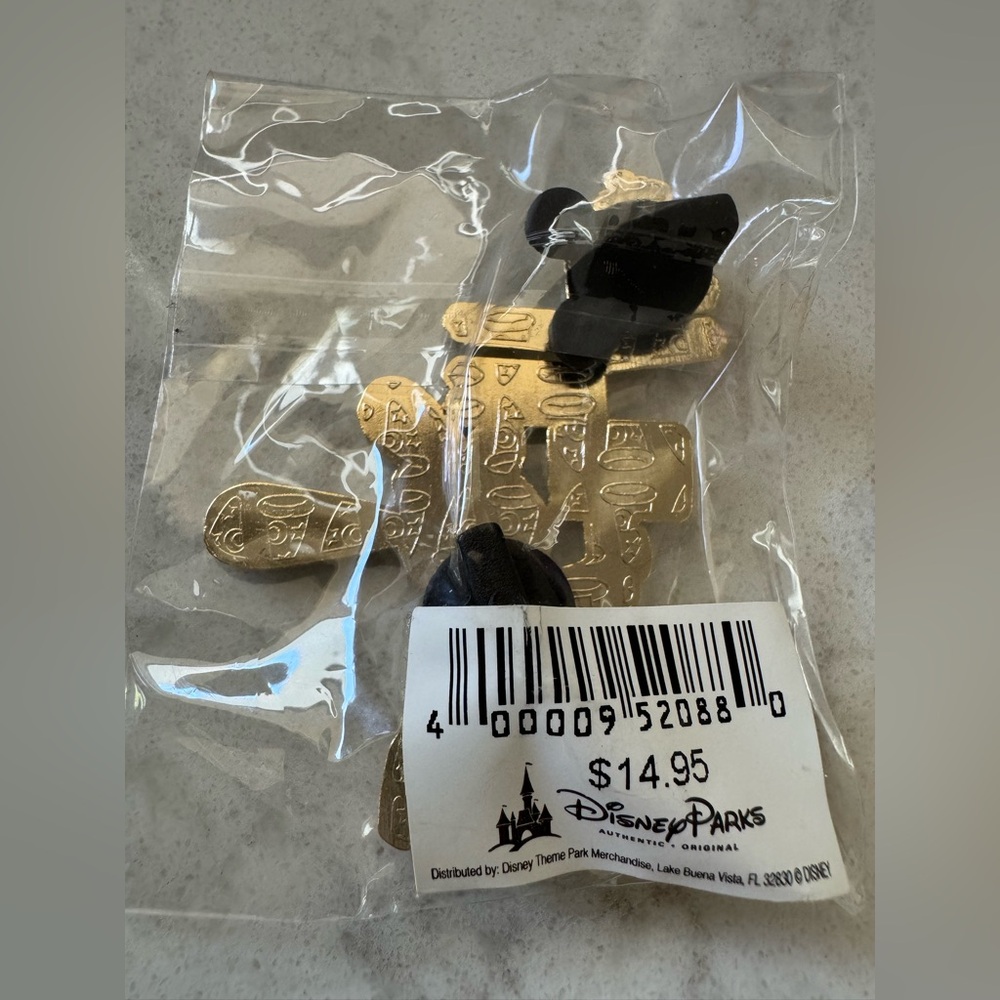 Disney Gold and Black Oswald Enamel Pin Adventures by Disney exclusive - Picture 2 of 4